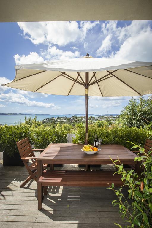 Tahi Lodge - Matakana Coast Bed & Breakfast 5*